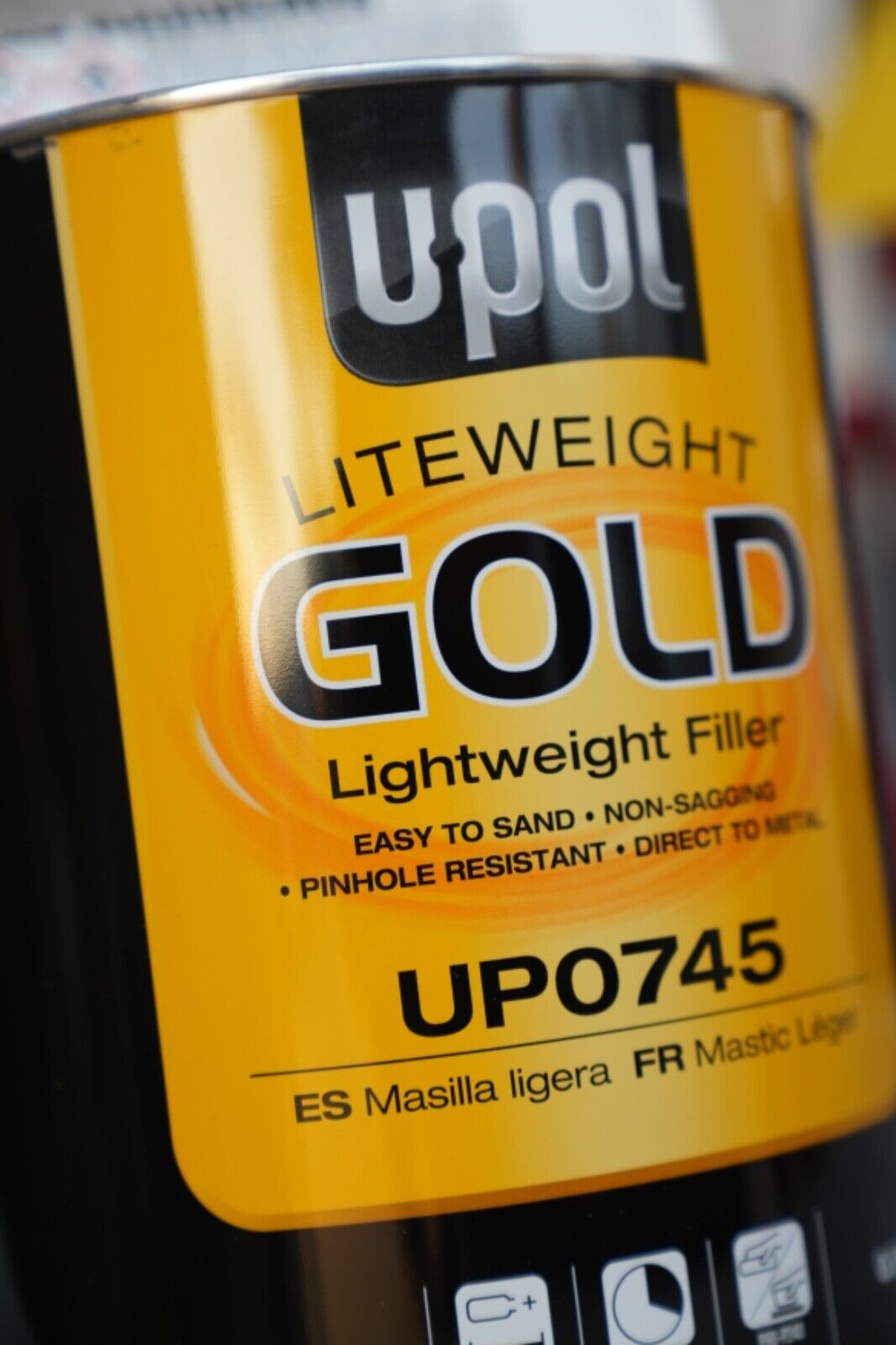 UPOL UP0745 Flyweight Lightweight Gold Body Filler - 1 Gallon- 3 Liter Can