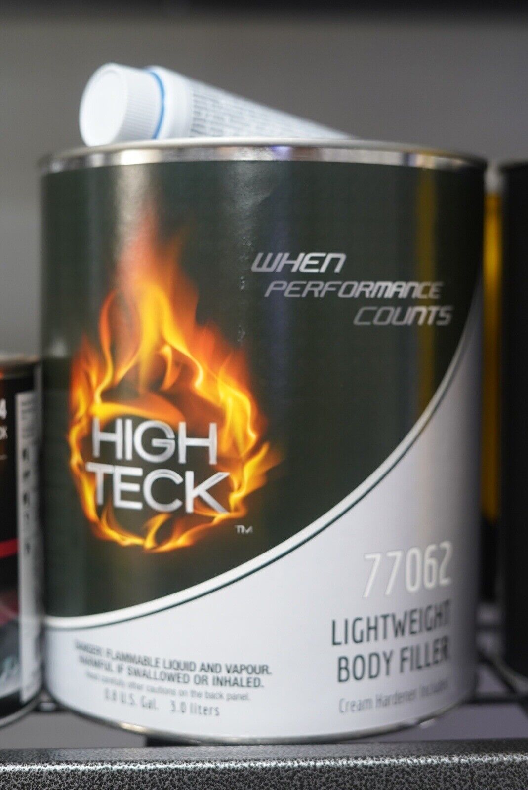 High Teck 77062 Automotive Lightweight Body Filler With Hardener + Sticks